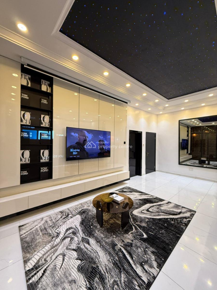 Luxuriously Finished Cinematic 1 Bedroom Apartment, Chevron Drive, Lekki, Lagos, Flat / Apartment Short Let