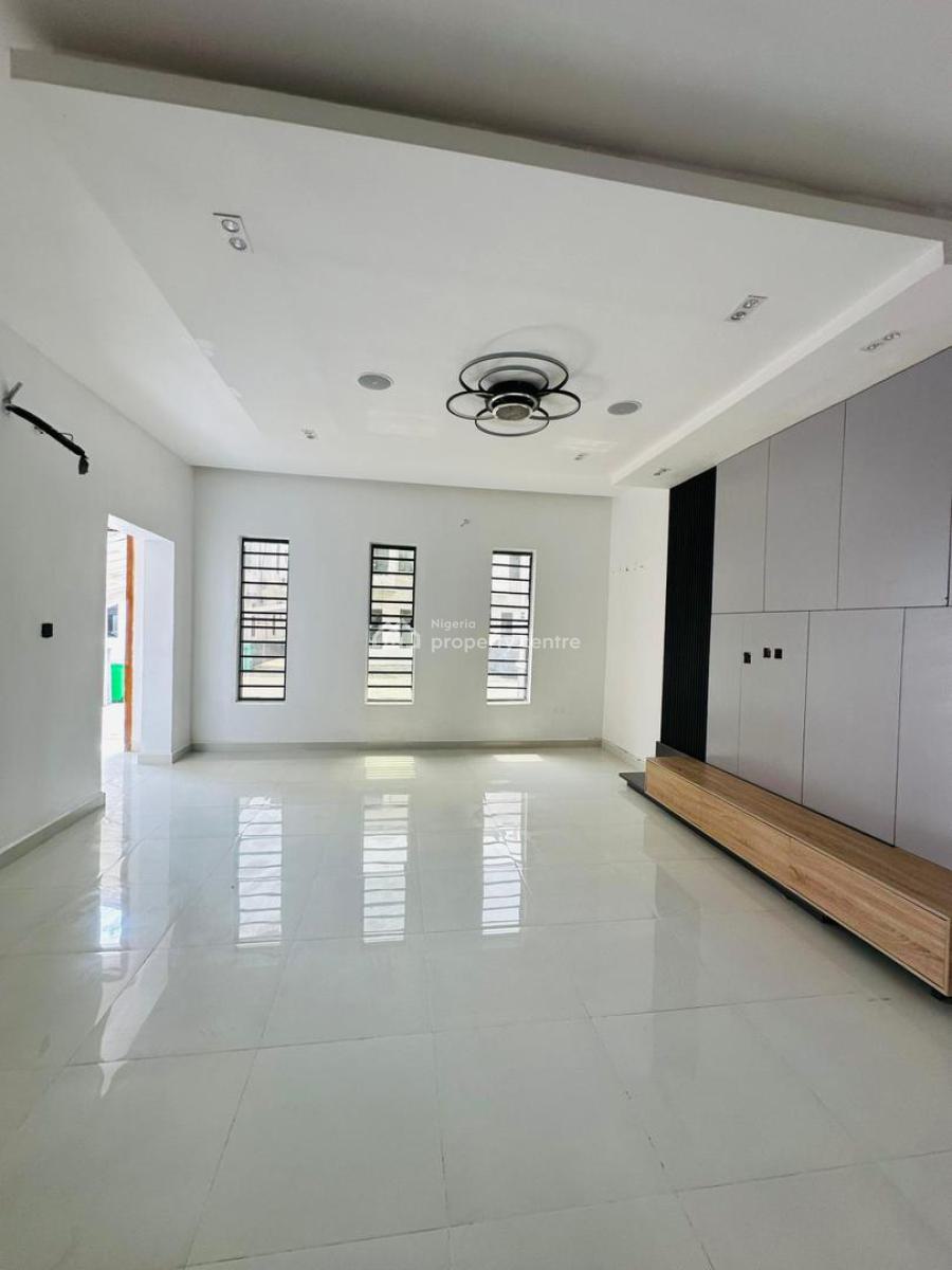 Modestly Built 4 Bedroom Semi Detached Duplex with Bq, Vgc, Lekki, Lagos, Semi-detached Duplex for Sale