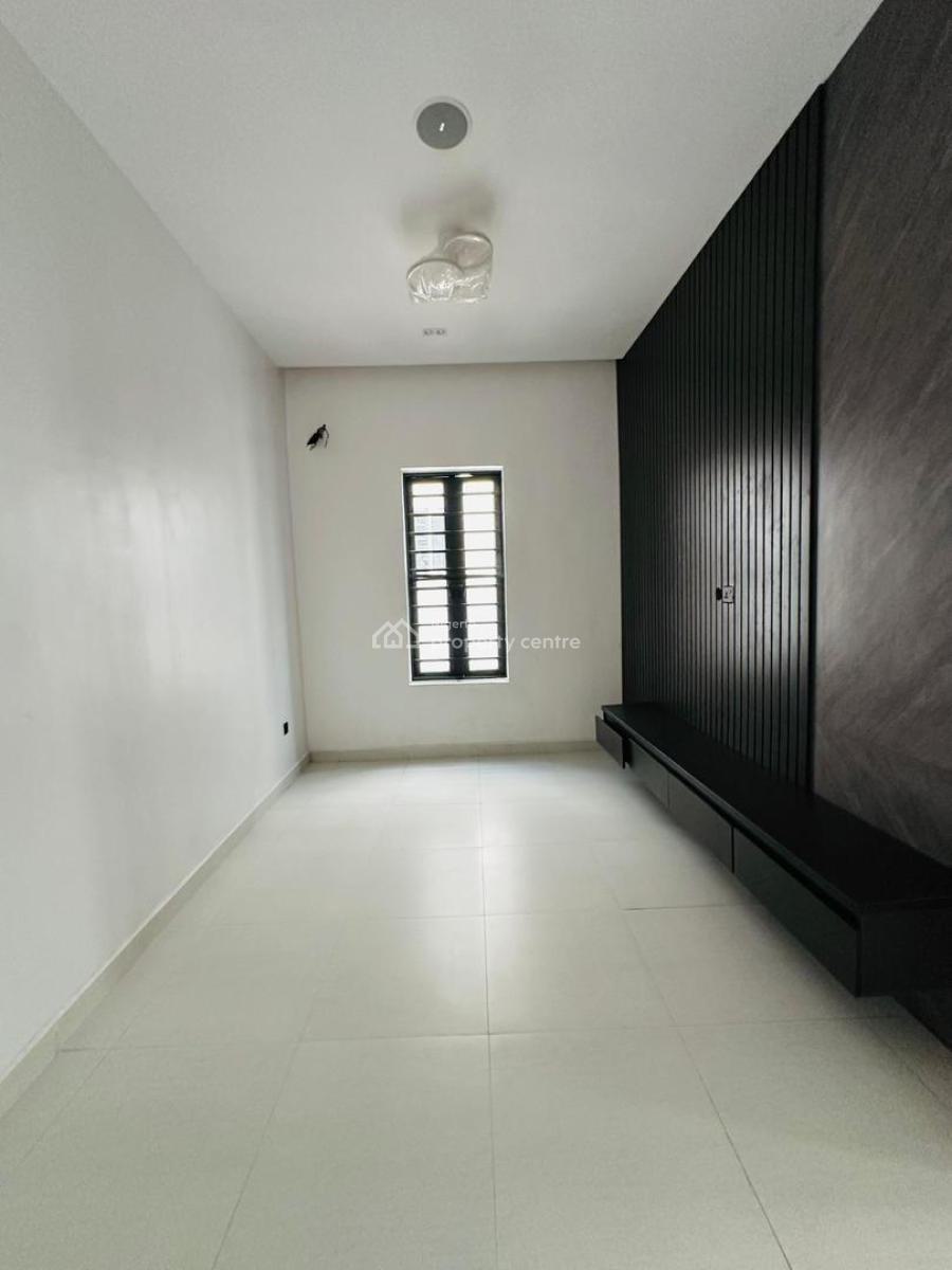 Modestly Built 4 Bedroom Semi Detached Duplex with Bq, Vgc, Lekki, Lagos, Semi-detached Duplex for Sale