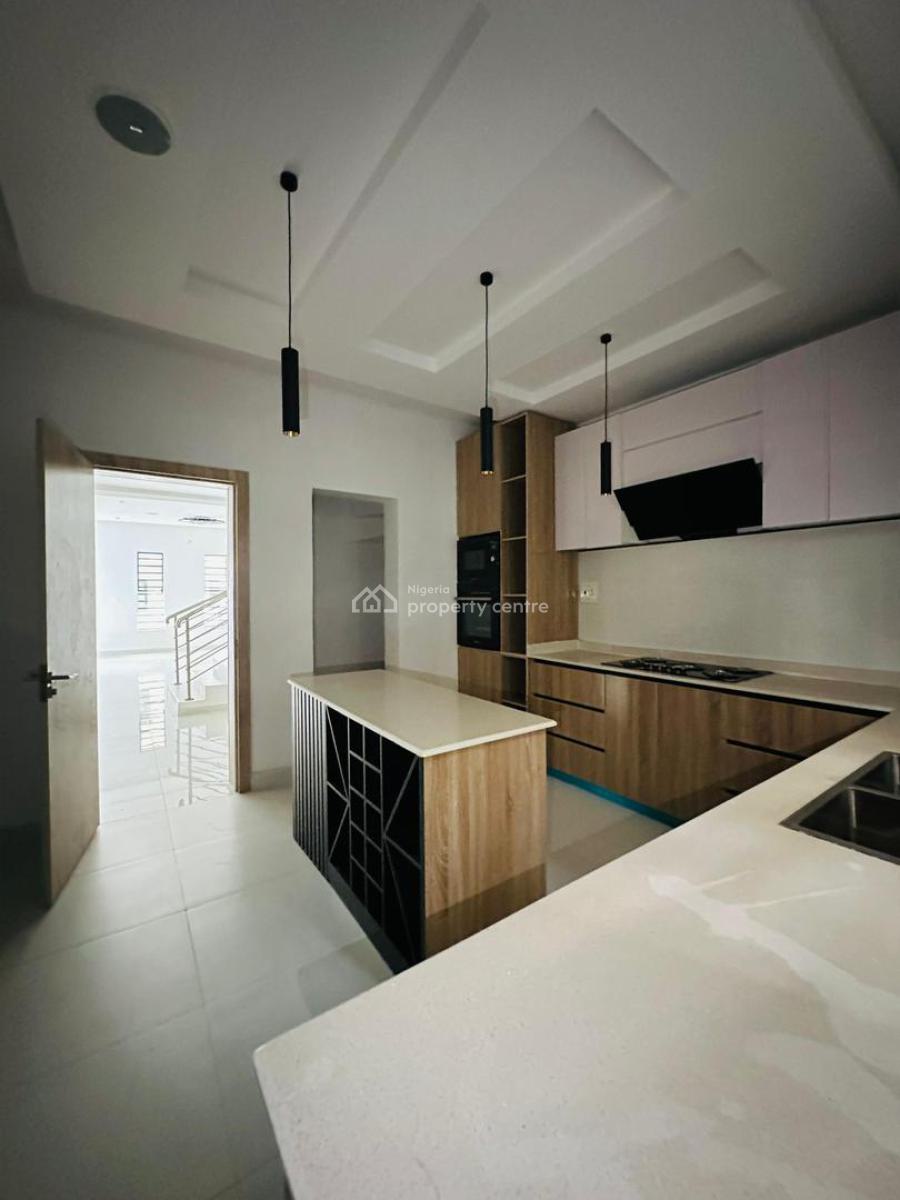 Modestly Built 4 Bedroom Semi Detached Duplex with Bq, Vgc, Lekki, Lagos, Semi-detached Duplex for Sale