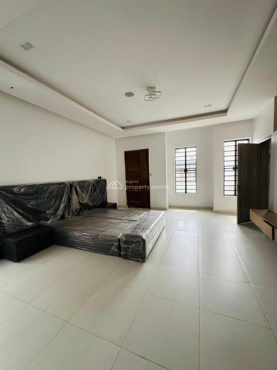 Modestly Built 4 Bedroom Semi Detached Duplex with Bq, Vgc, Lekki, Lagos, Semi-detached Duplex for Sale