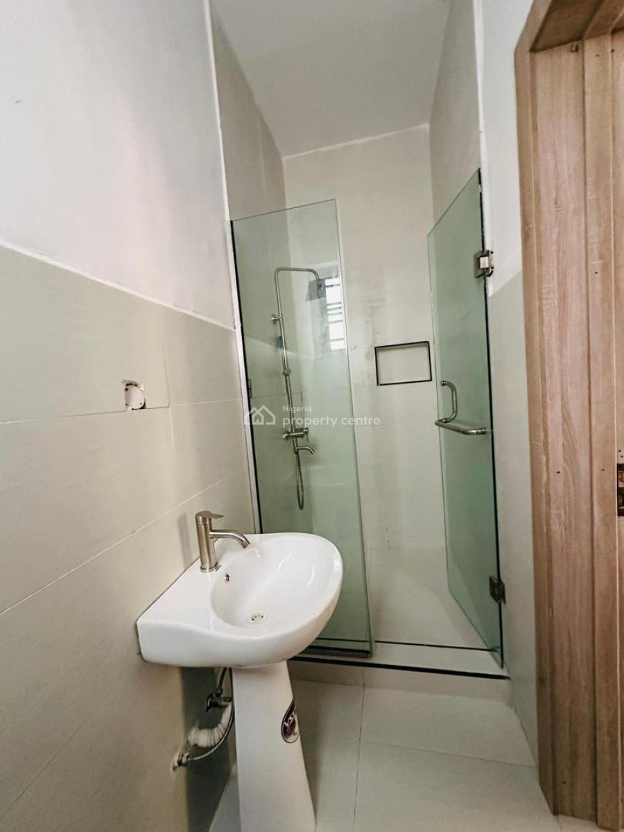 Modestly Built 4 Bedroom Semi Detached Duplex with Bq, Vgc, Lekki, Lagos, Semi-detached Duplex for Sale