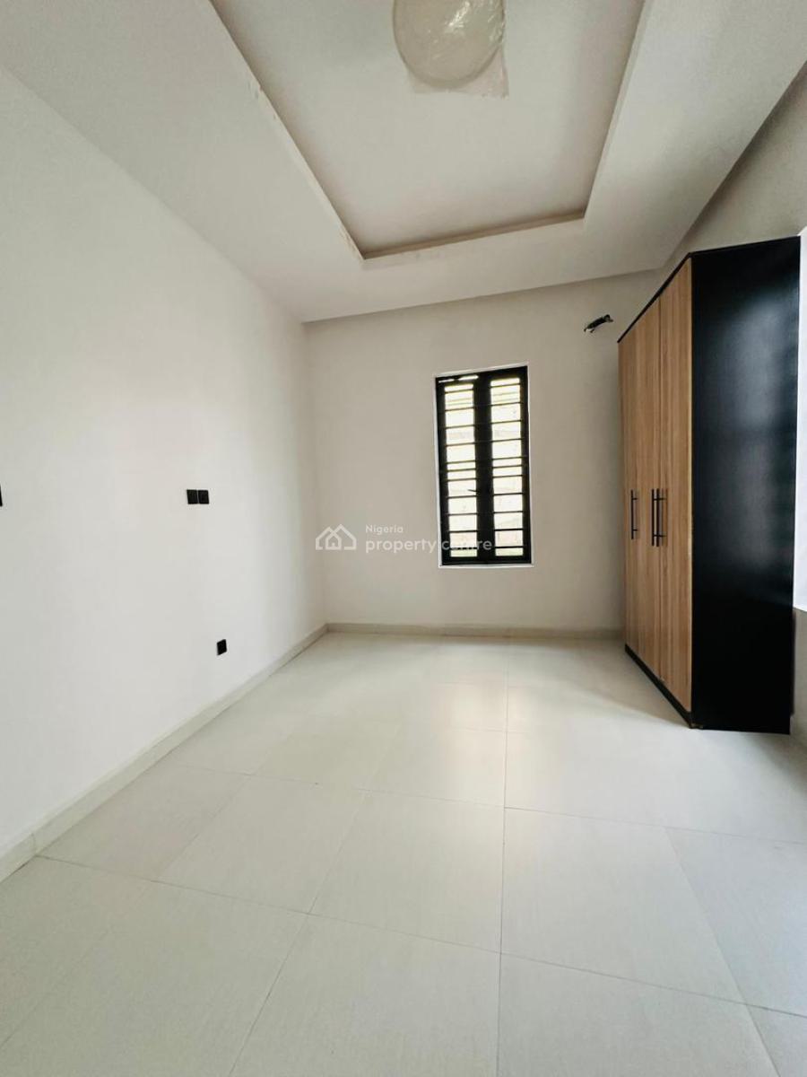 Modestly Built 4 Bedroom Semi Detached Duplex with Bq, Vgc, Lekki, Lagos, Semi-detached Duplex for Sale