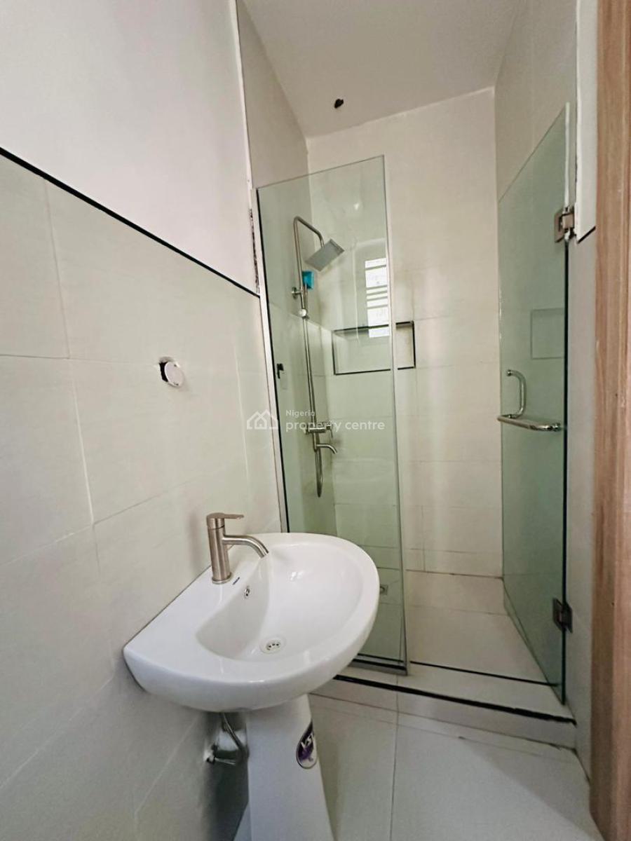 Modestly Built 4 Bedroom Semi Detached Duplex with Bq, Vgc, Lekki, Lagos, Semi-detached Duplex for Sale