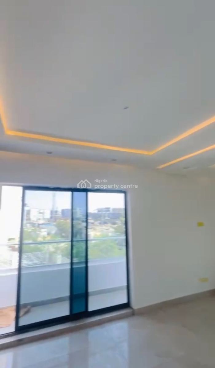 5 Bedroom Detached Duplex with 2 Rooms Boys Quarters & Swimming Pool, Lekki Phase 1, Lekki, Lagos, Detached Duplex for Sale