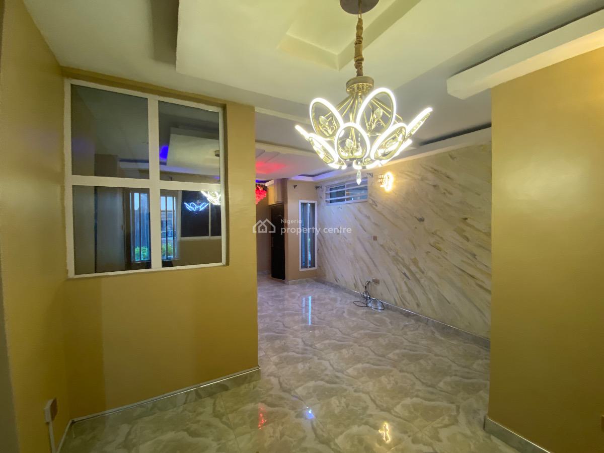 Fully Sevice 3 Bedrooms Flat, Off Allen Avenue, Ikeja, Lagos, Flat / Apartment for Rent