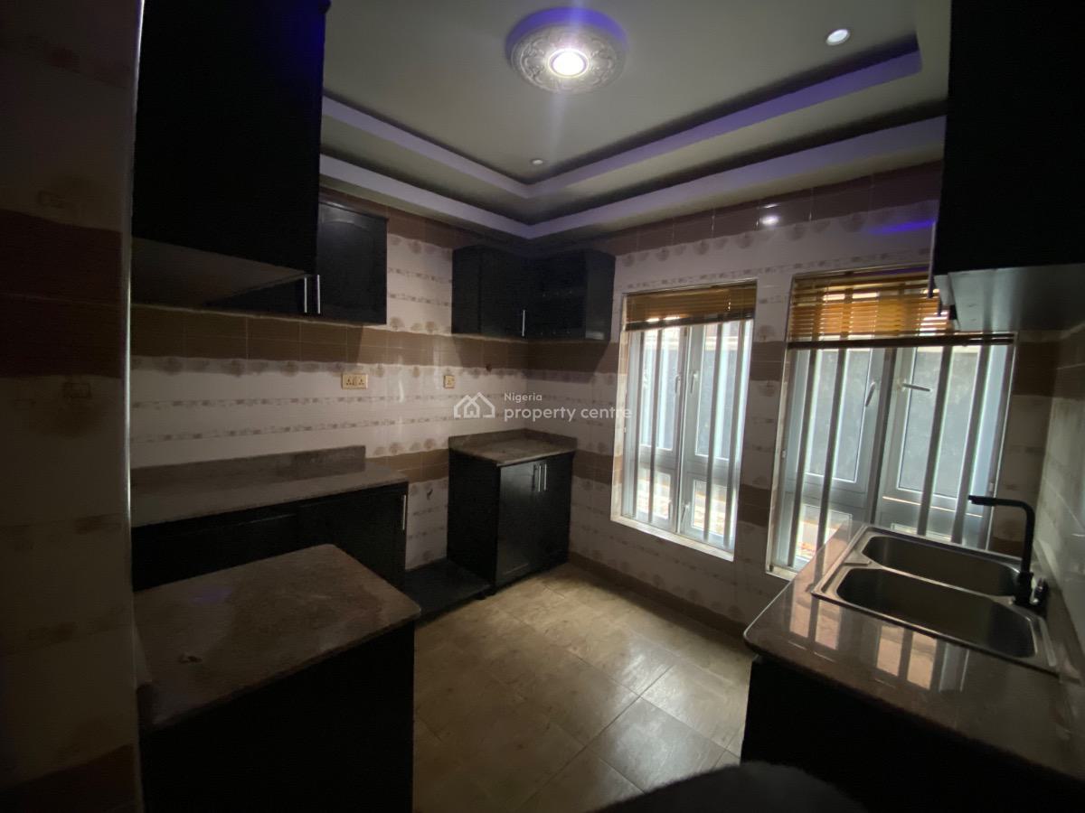 Fully Sevice 3 Bedrooms Flat, Off Allen Avenue, Ikeja, Lagos, Flat / Apartment for Rent