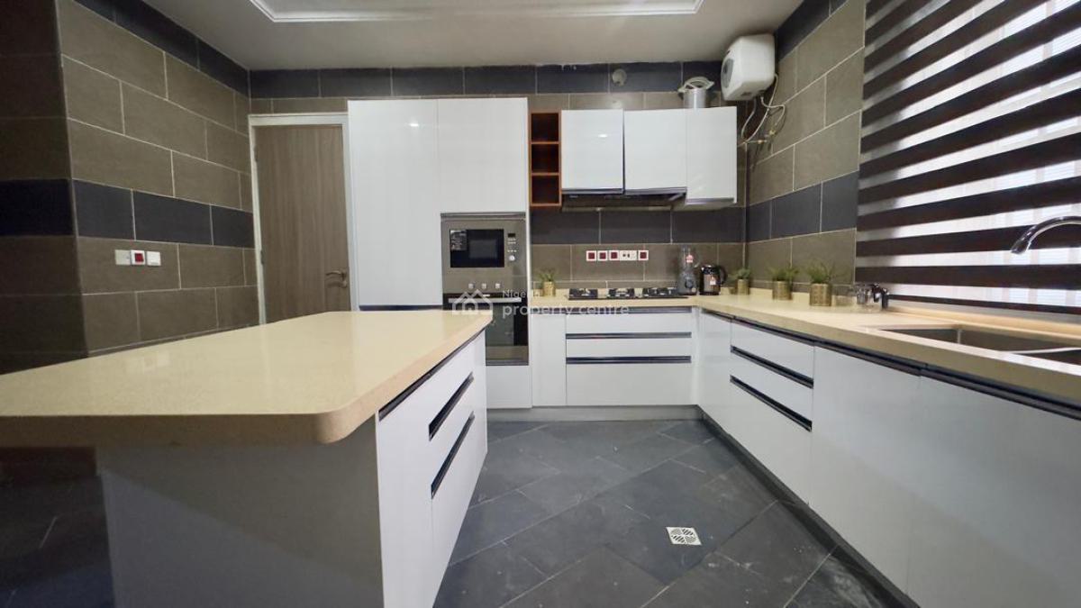 4 Bedroom Furnished Terrace Duplex with Bq, Guzape District, Abuja, Terraced Duplex for Rent