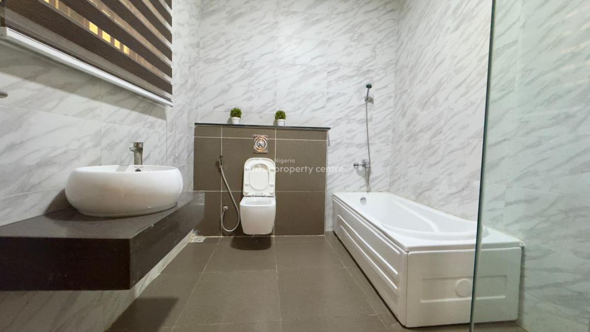 4 Bedroom Furnished Terrace Duplex with Bq, Guzape District, Abuja, Terraced Duplex for Rent