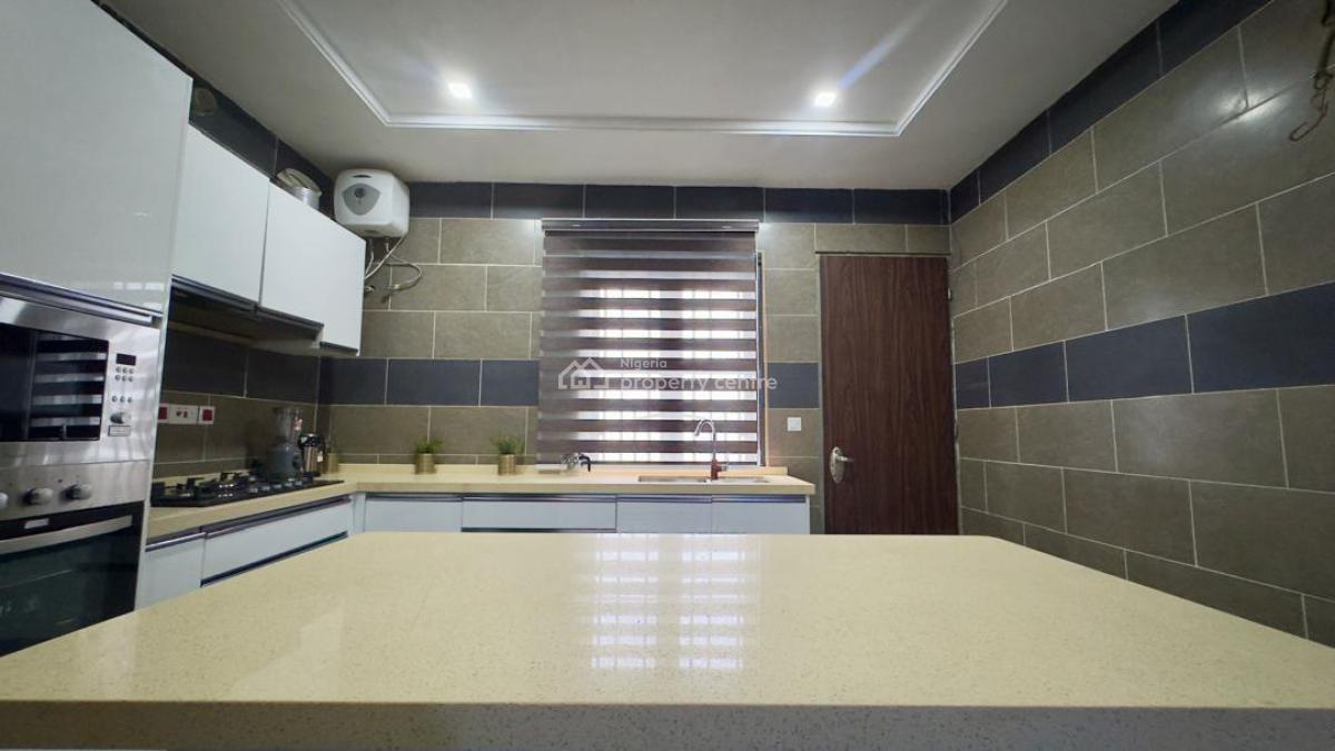 4 Bedroom Furnished Terrace Duplex with Bq, Guzape District, Abuja, Terraced Duplex for Rent