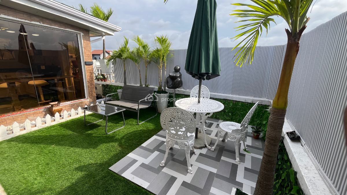 1 Bedroom Luxury Apartment, 8c Olukole Close, Off Ajao Road, Surulere, Lagos, Flat / Apartment Short Let