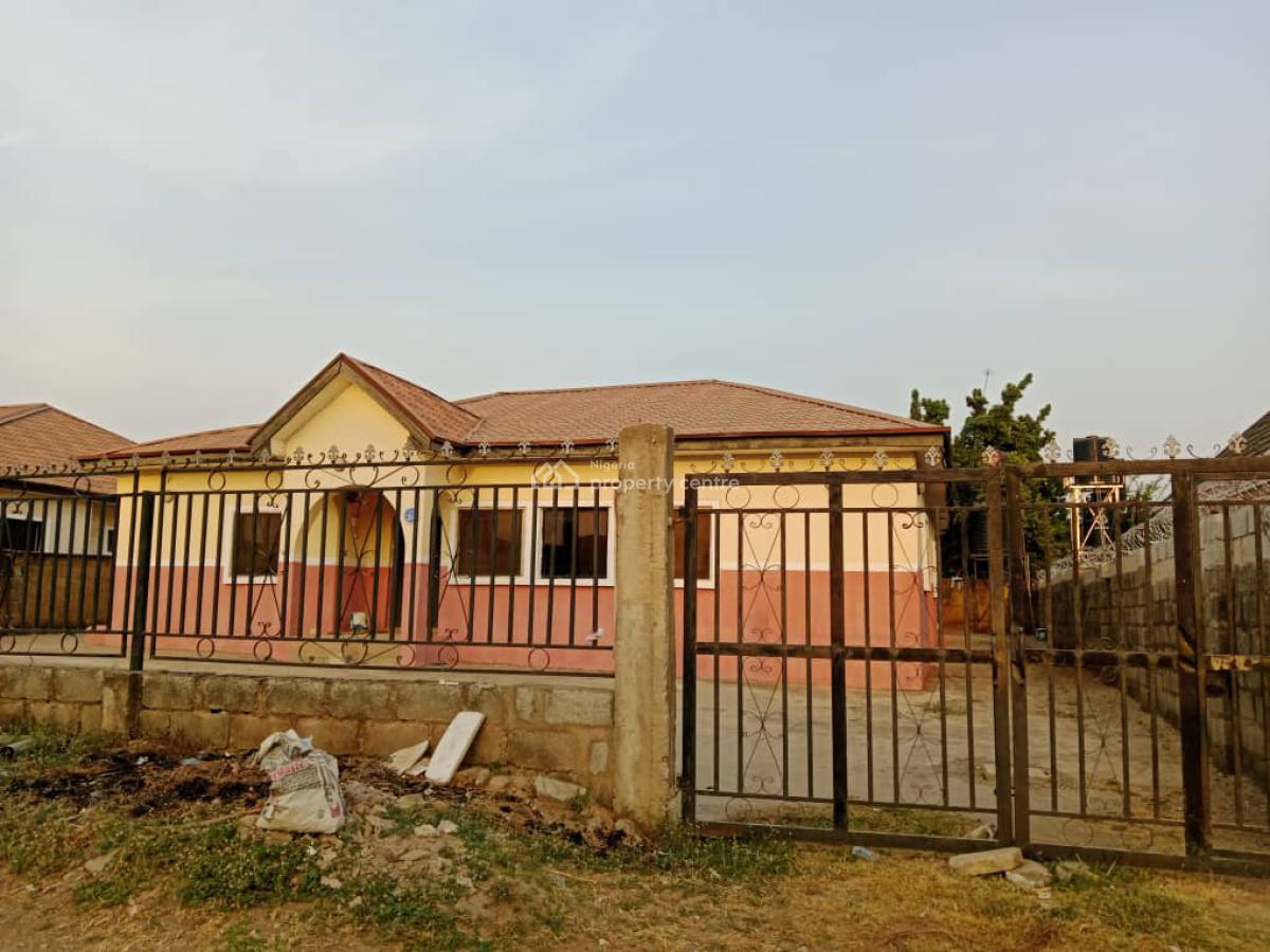 4 Bedrooms Bungalow+ Roms Bq, Navy Estate Karahi, Karshi, Abuja, Detached Bungalow for Sale