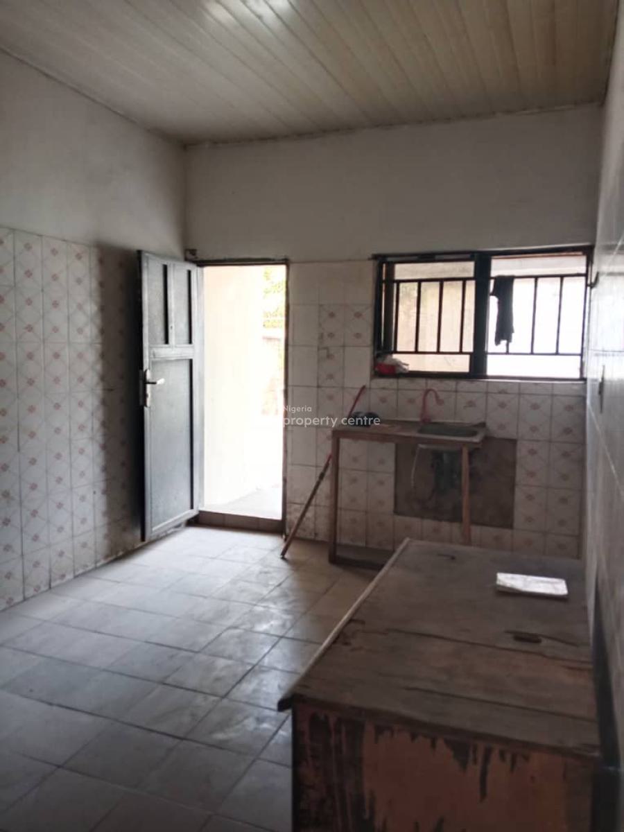 4 Bedrooms Bungalow+ Roms Bq, Navy Estate Karahi, Karshi, Abuja, Detached Bungalow for Sale