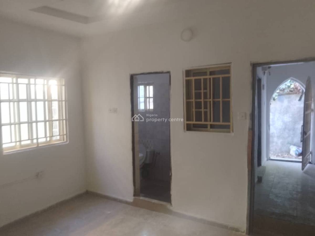 Excellent Spacious Self Contain, 6th Avenue, Gwarinpa, Abuja, Self Contain (single Rooms) for Rent