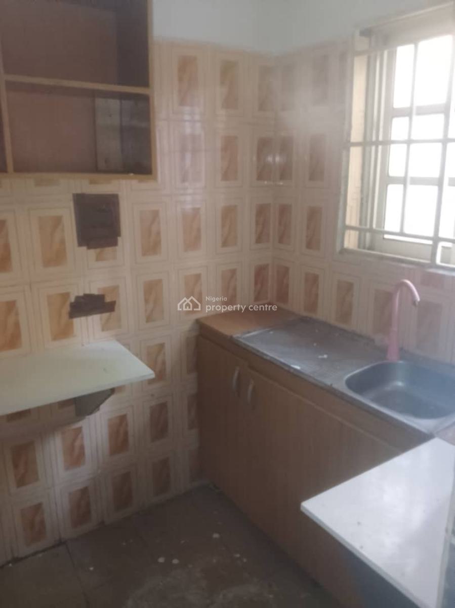 Excellent Spacious Self Contain, 6th Avenue, Gwarinpa, Abuja, Self Contain (single Rooms) for Rent