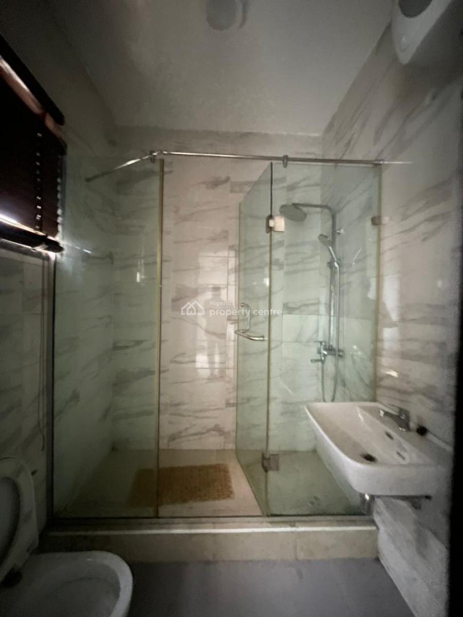 Luxury 3 Bedroom Flat with Bq, Central Lekki Estate, Lekki Phase 1, Lekki, Lagos, Flat / Apartment for Rent