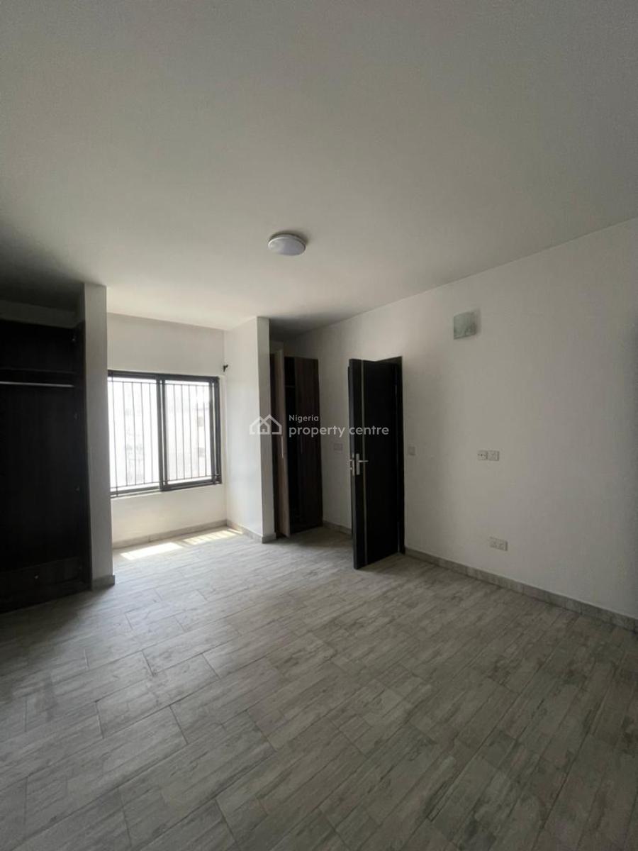 Luxury 3 Bedroom Flat with Bq, Central Lekki Estate, Lekki Phase 1, Lekki, Lagos, Flat / Apartment for Rent
