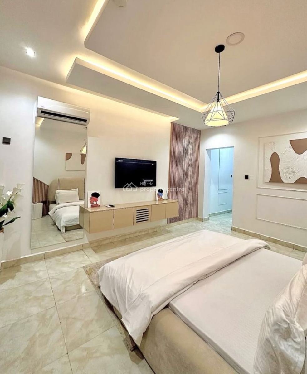 Luxury 3 Bedrooms Apartment, Wuye, Abuja, Flat / Apartment Short Let