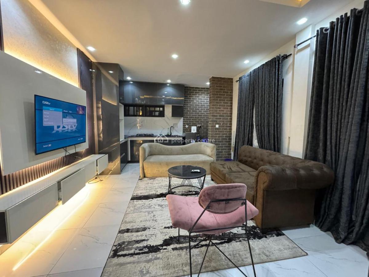 Luxuriously Furnished One Bedroom Apartment, Off Admiralty Way, Lekki Phase 1, Lekki, Lagos, Flat / Apartment for Sale