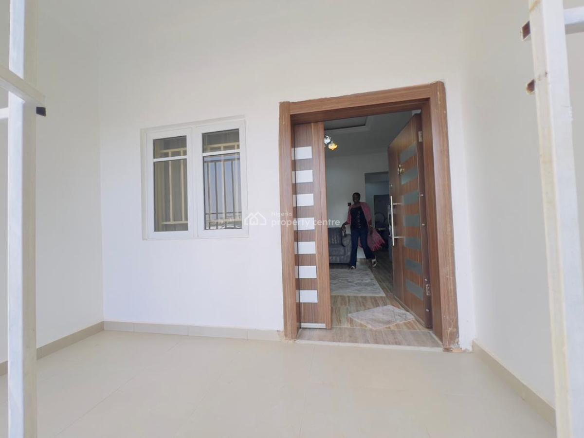 Well Furnished 2 Bedroom Flat on Ground Floor, Life Camp, Abuja, Flat / Apartment for Rent