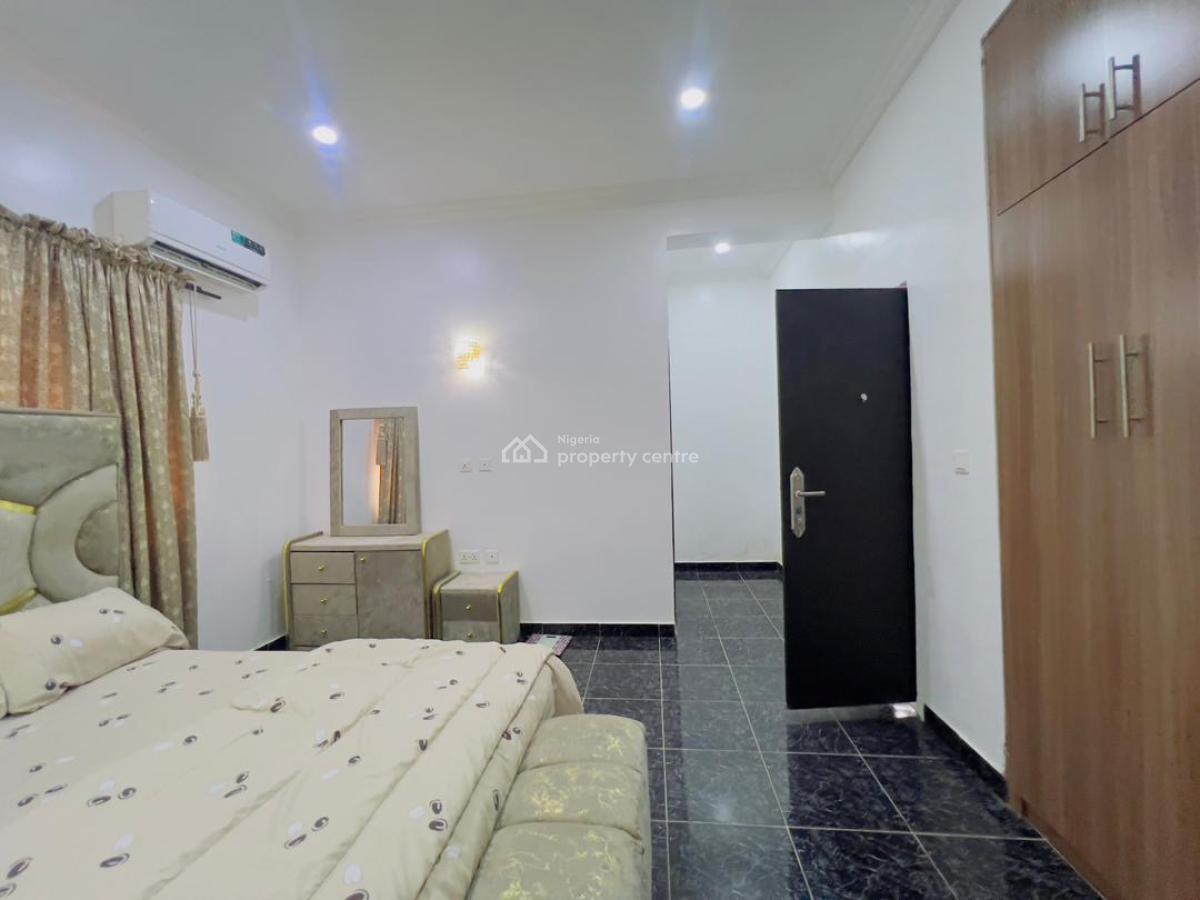 Well Furnished 2 Bedroom Flat on Ground Floor, Life Camp, Abuja, Flat / Apartment for Rent