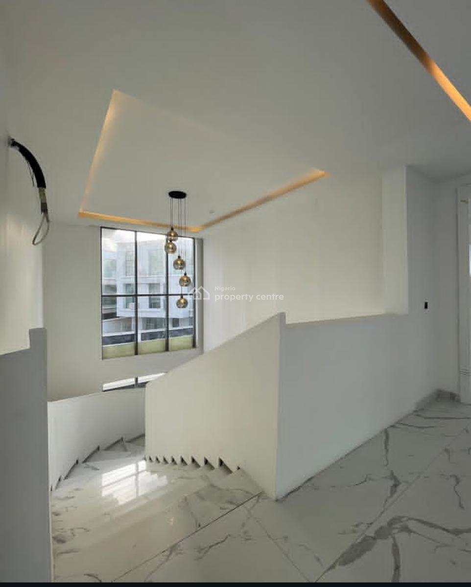 5 Bedroom Detached House, Osapa, Lekki, Lagos, Detached Duplex for Sale
