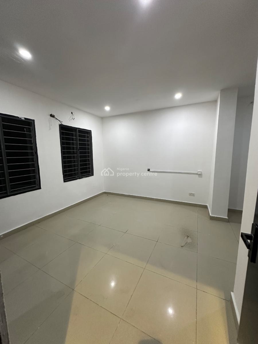 Executive Spacious 2 Bedroom, Lekki Right, Lekki Phase 1, Lekki, Lagos, Flat / Apartment for Rent