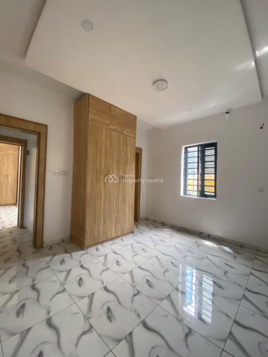 an Executive Two Bedroom Flat, Happy Home Estate Lagos Buisness School After Adesanya, Ajah, Lagos, Flat / Apartment for Rent