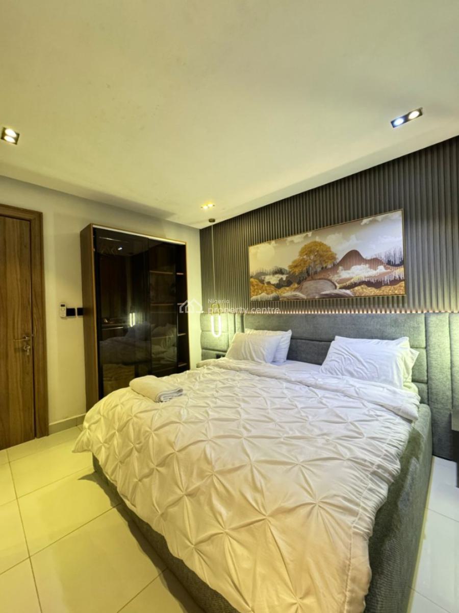 Fully Furnished 2-bedroom Flat with Elevator and Swimming Pool, Lekki Phase 1, Lekki, Lagos, Flat / Apartment for Rent