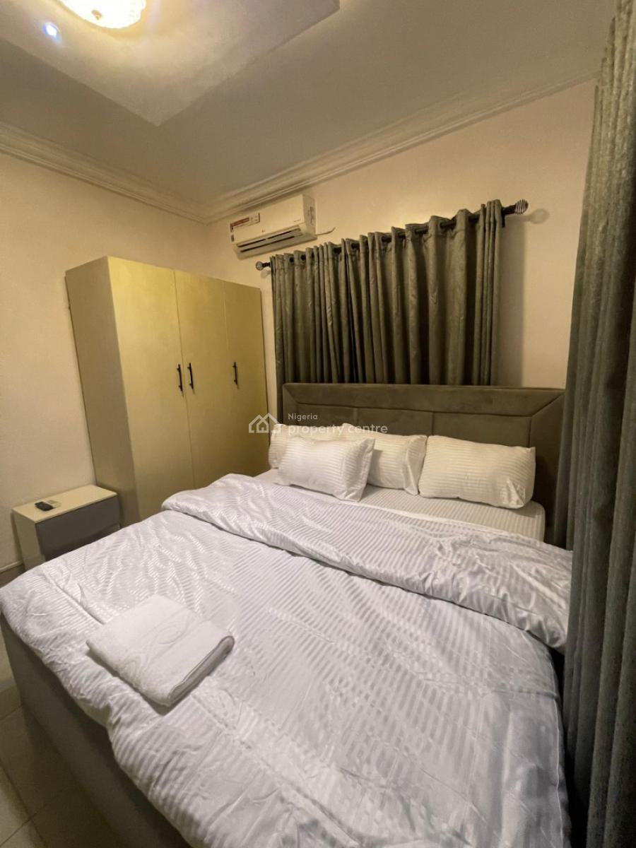 Luxury 3 Bedroom Apartment with All Amenities, Awuse Estate, Opebi, Ikeja, Lagos, Flat / Apartment Short Let