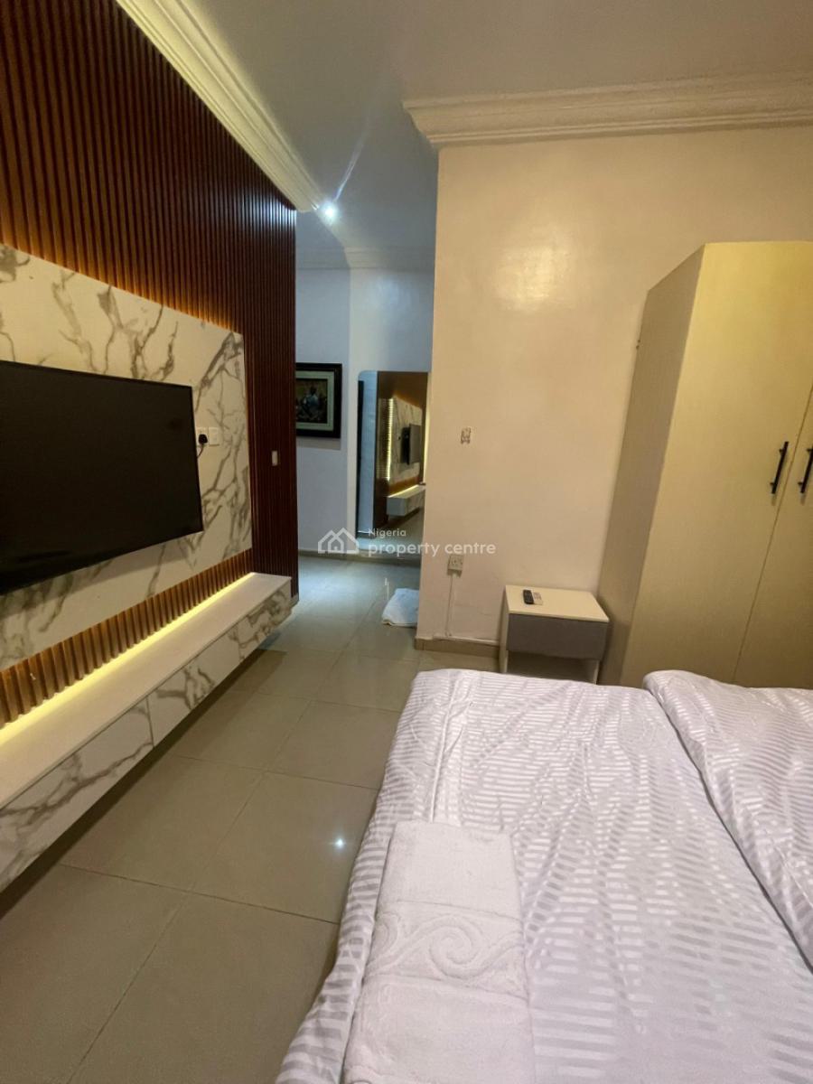 Luxury 3 Bedroom Apartment with All Amenities, Awuse Estate, Opebi, Ikeja, Lagos, Flat / Apartment Short Let