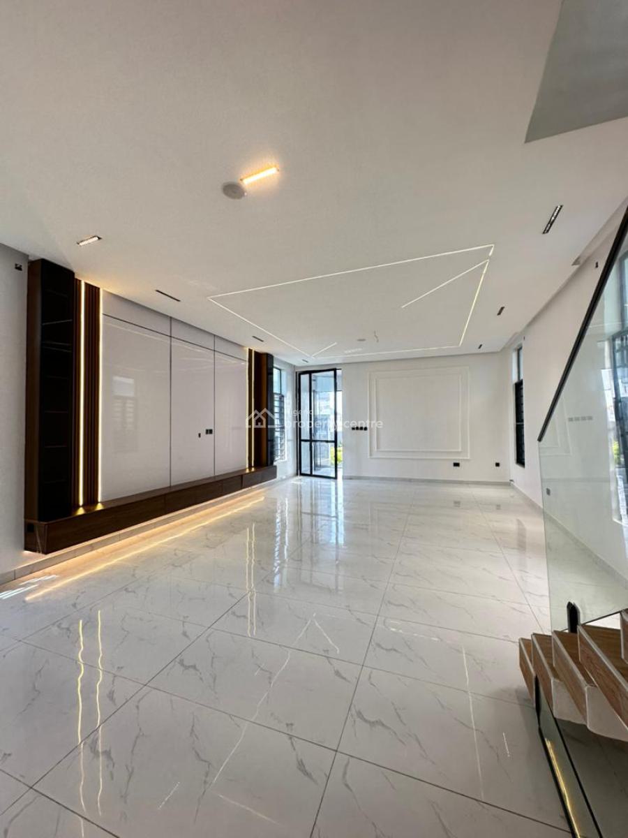 5 Bedroom Detached Duplex with a Pool and Bq in a Secured Estate, Orchid Road, Lekki, Lagos, Detached Duplex for Sale