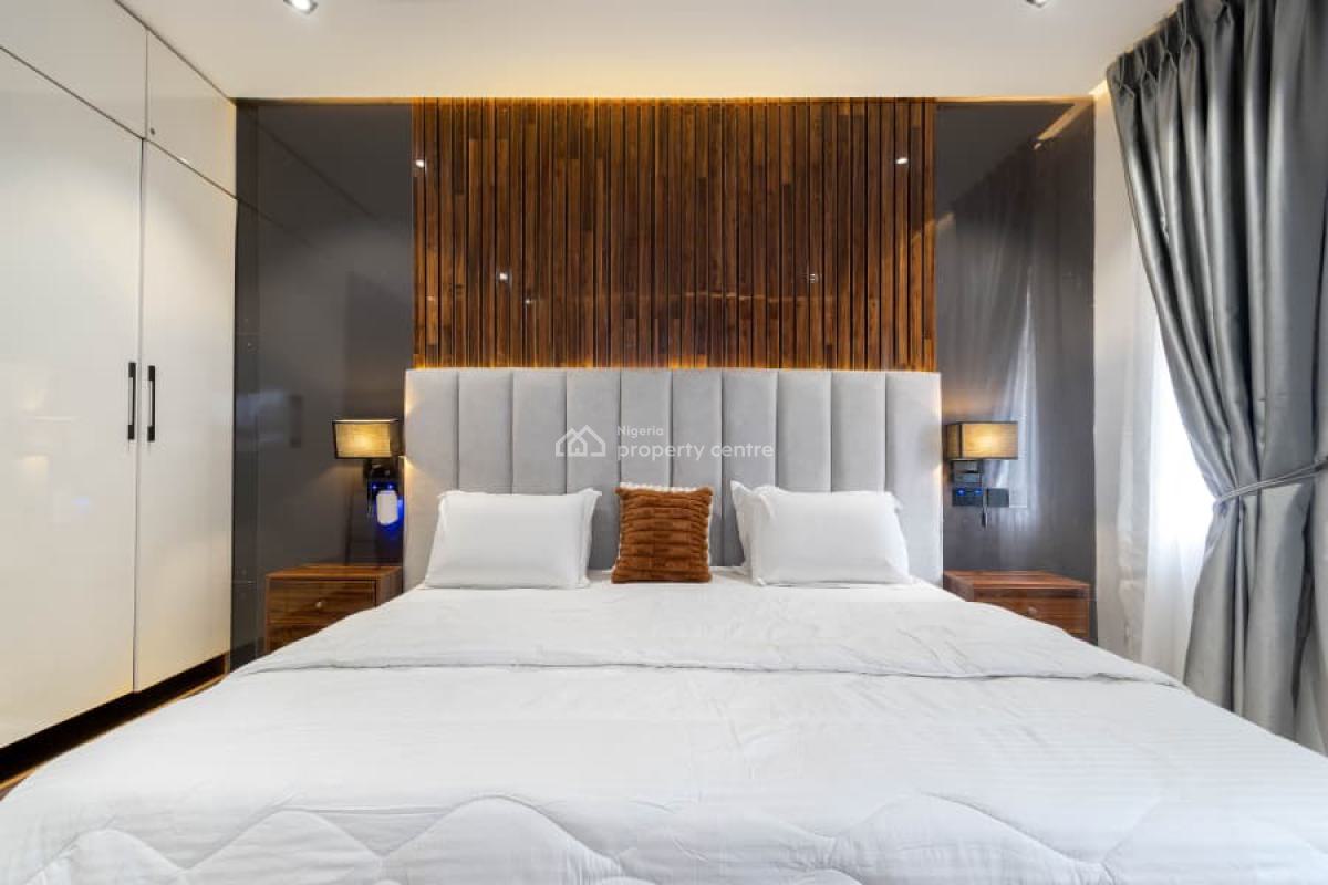 Very Neat Morden Day 2 Bedroom Apartment with Water View, Lekki Phase 1, Lekki, Lagos, Flat / Apartment Short Let