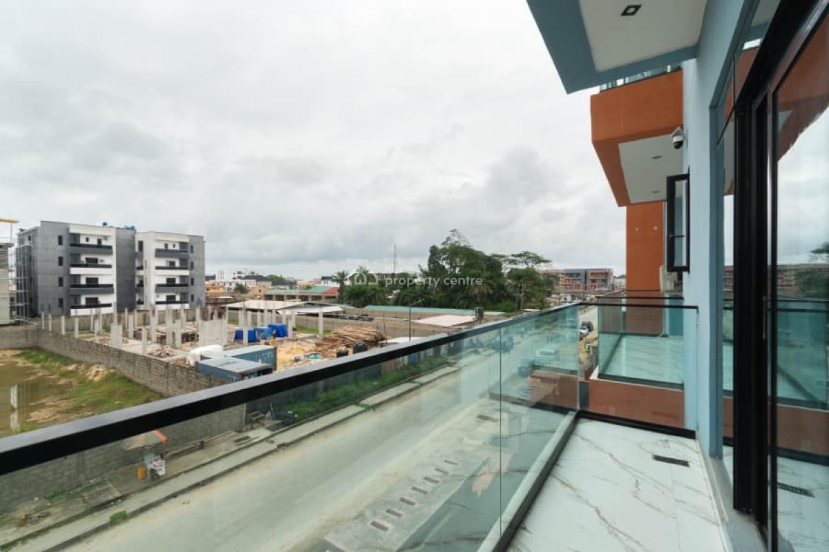 Very Neat Morden Day 2 Bedroom Apartment with Water View, Lekki Phase 1, Lekki, Lagos, Flat / Apartment Short Let