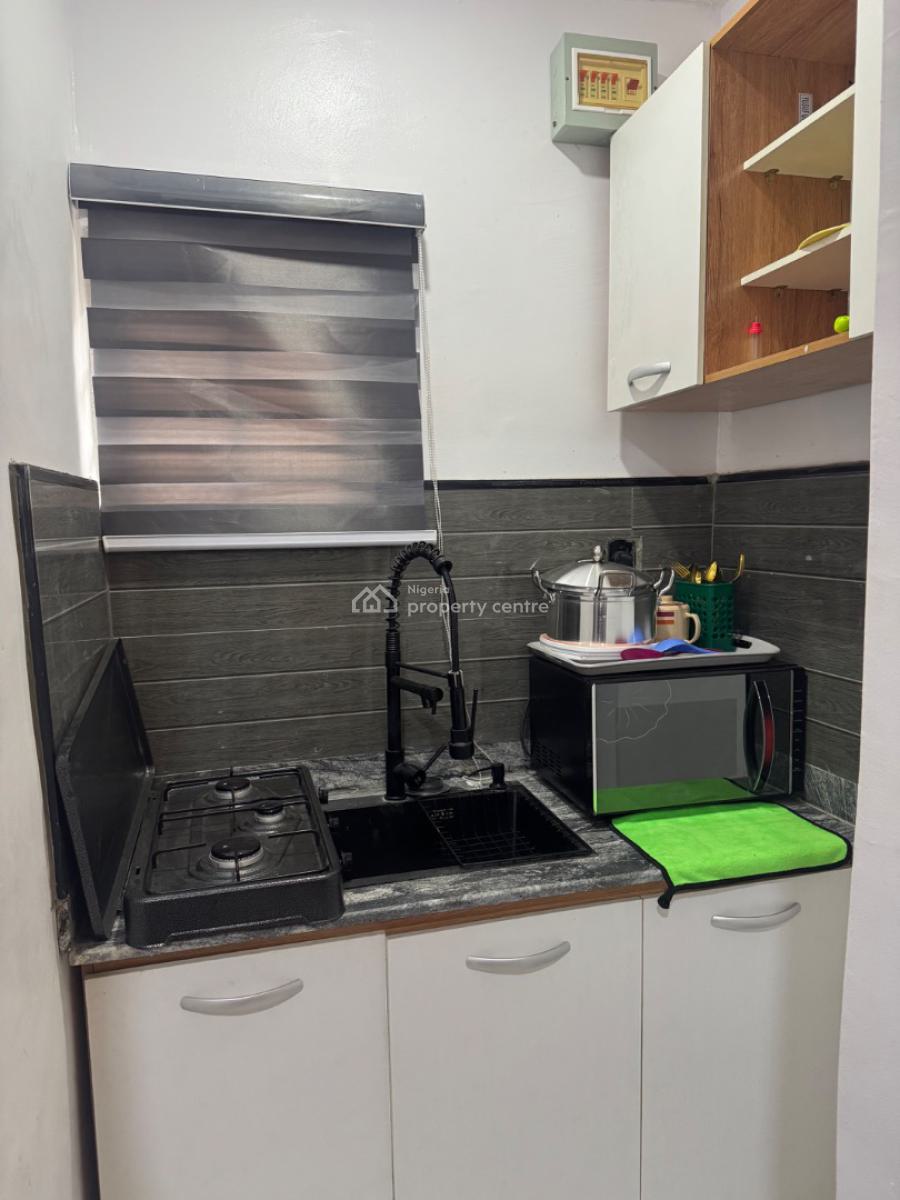 Luxury Studio Apartment, Onike, Yaba, Lagos, Self Contain (single Rooms) Short Let