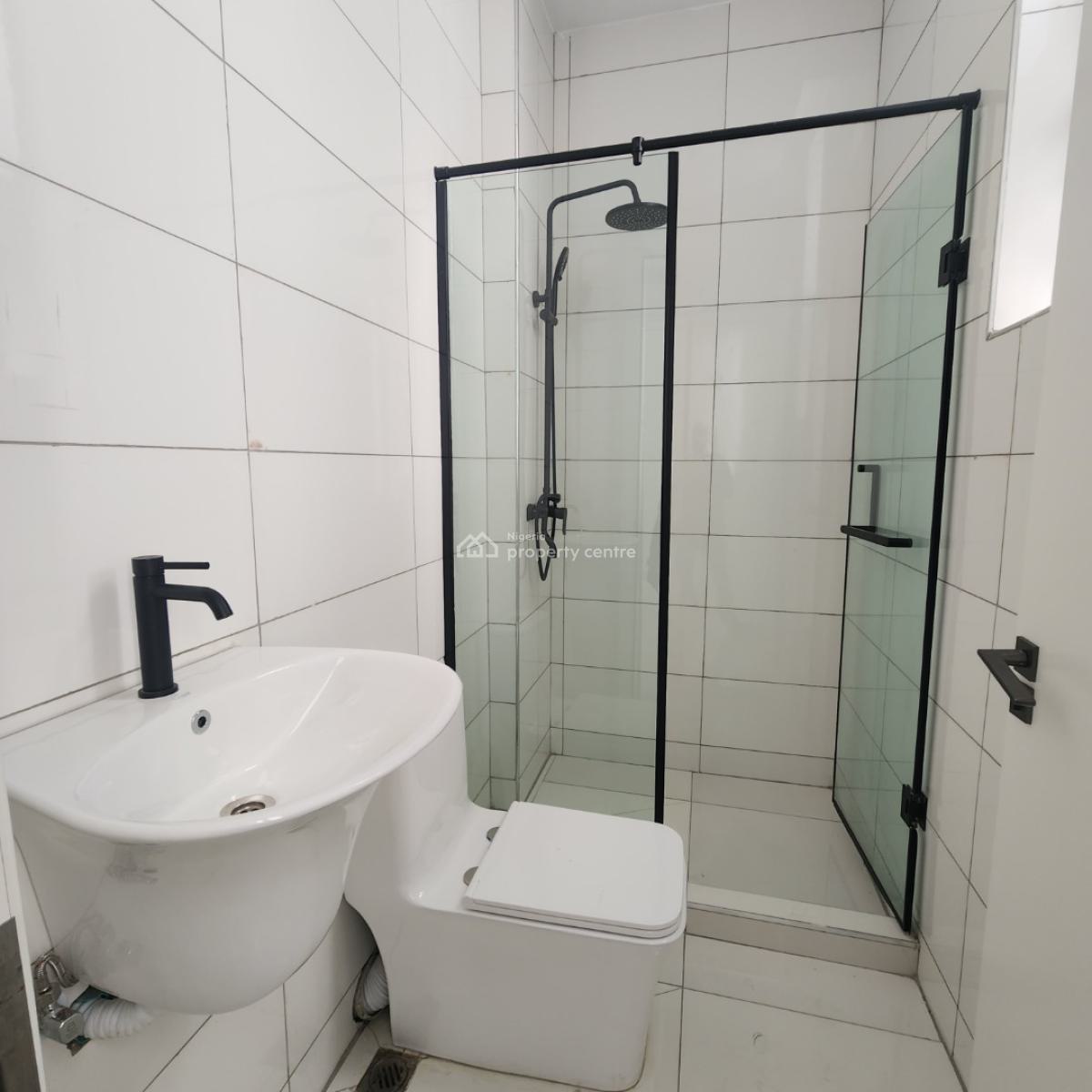 Lovely 2 Bedroom  Serviced Apartment with Pool in a Secured Estate, Oniru, Victoria Island (vi), Lagos, Flat / Apartment for Sale