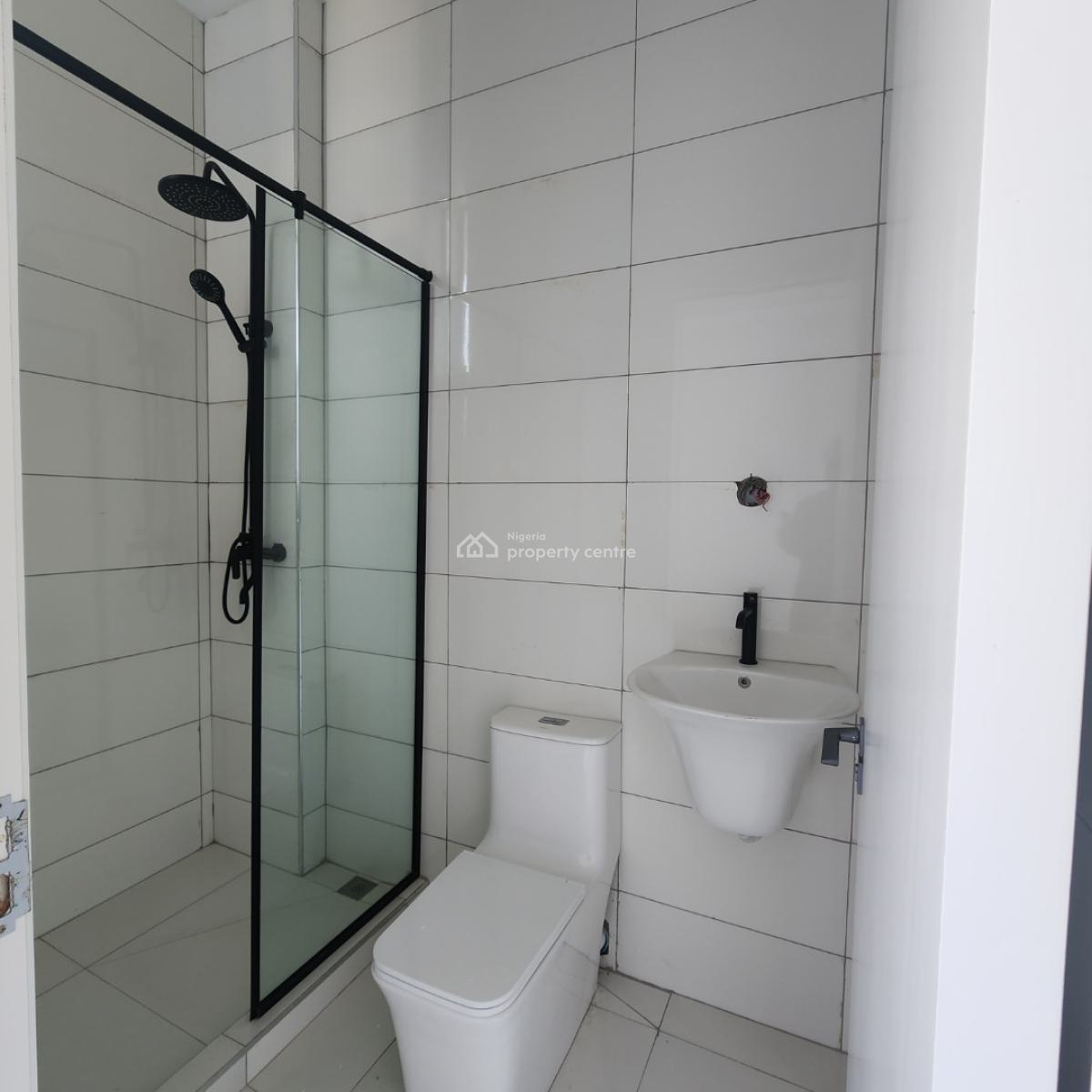 Lovely 2 Bedroom  Serviced Apartment with Pool in a Secured Estate, Oniru, Victoria Island (vi), Lagos, Flat / Apartment for Sale