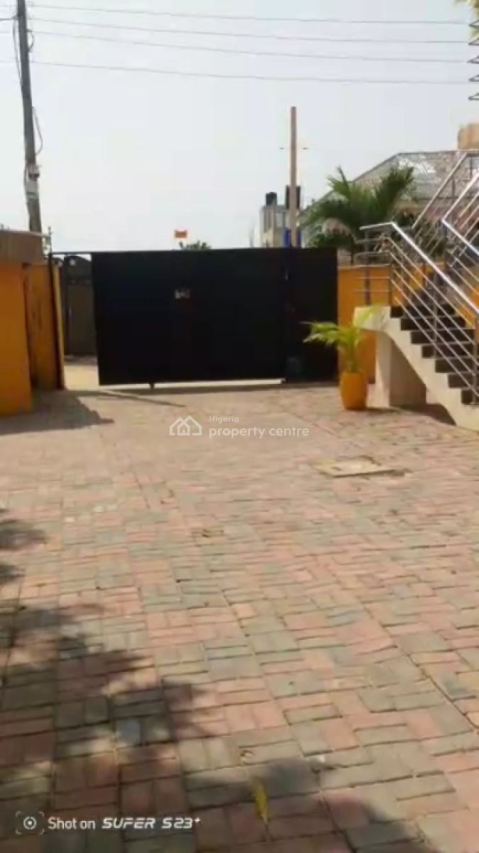 Well Maintained 2 Bedroom Flat, Abule Parapo, Awoyaya, Ibeju Lekki, Lagos, Flat / Apartment for Rent