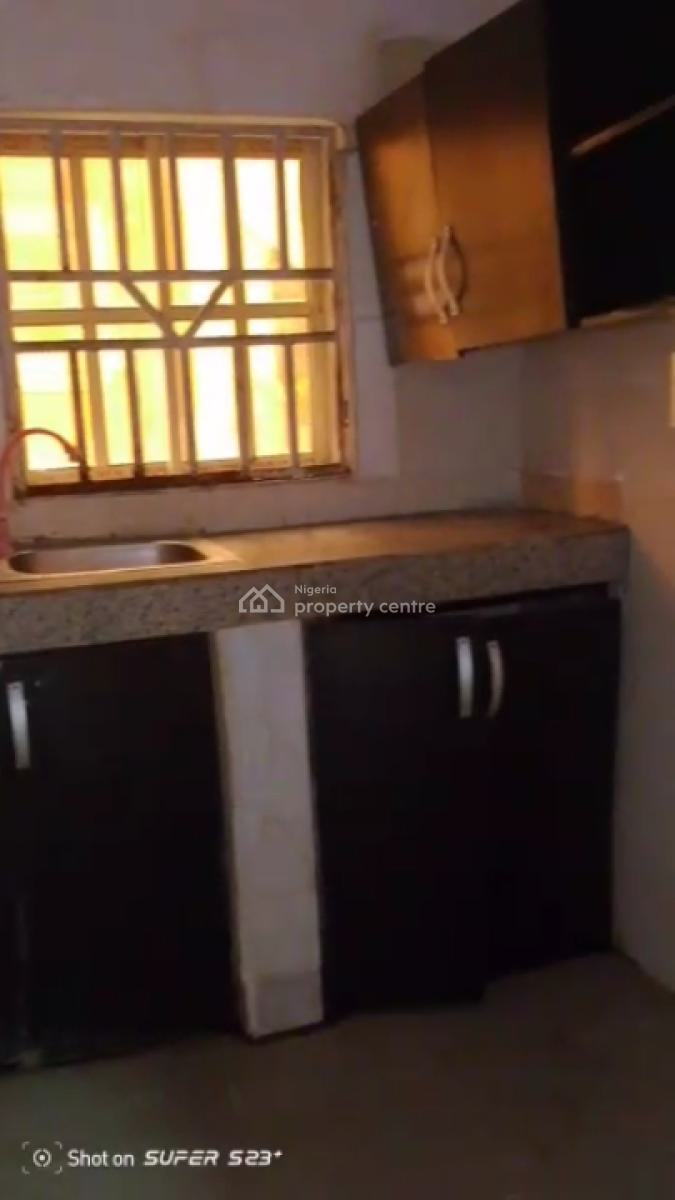 Well Maintained 2 Bedroom Flat, Abule Parapo, Awoyaya, Ibeju Lekki, Lagos, Flat / Apartment for Rent