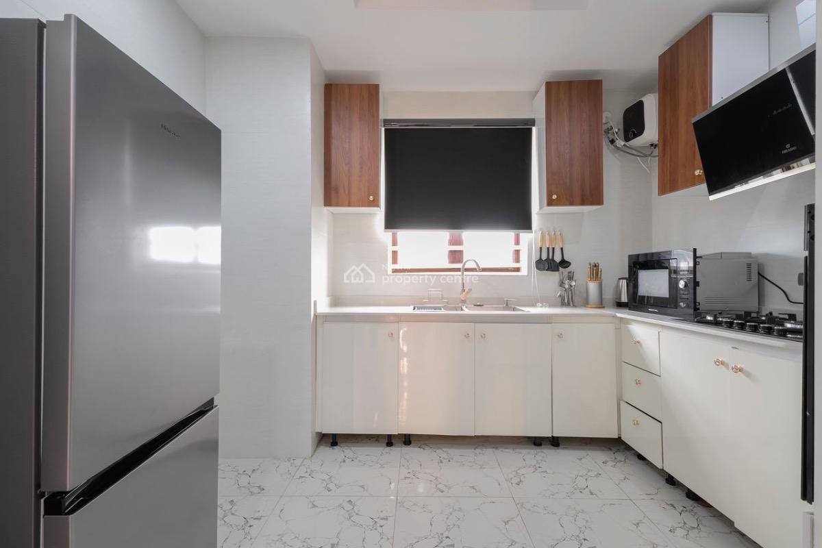 1 Bedroom Self Compound with Private Pool with Ps5, Private Swimming Pool, Lekki Phase 1, Lekki, Lagos, Flat / Apartment Short Let