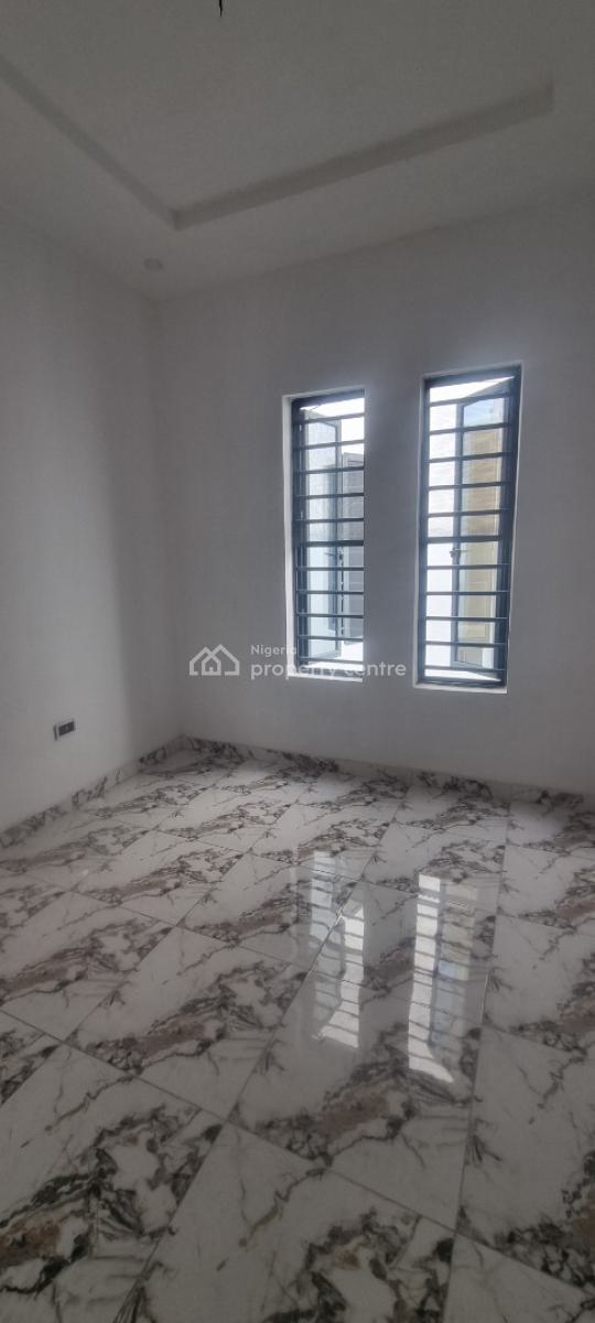 4 Bedrooms Semi Detached with Bq, Abraham Adesanya Roundabout, Ajah, Lagos, Semi-detached Duplex for Sale