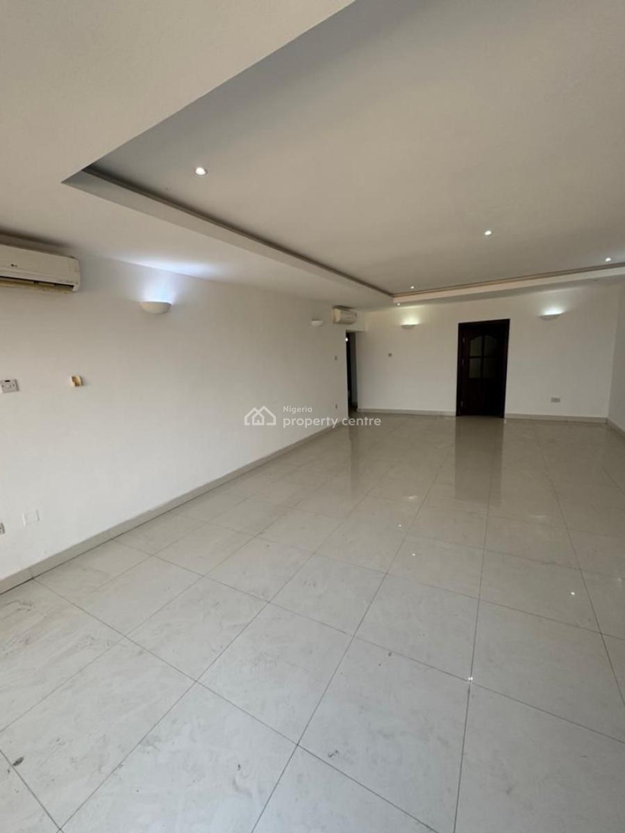Spacious 3-bedroom Penthouse Apartment with 2-rooms Bq, Lekki Phase 1, Lekki, Lagos, Flat / Apartment for Rent