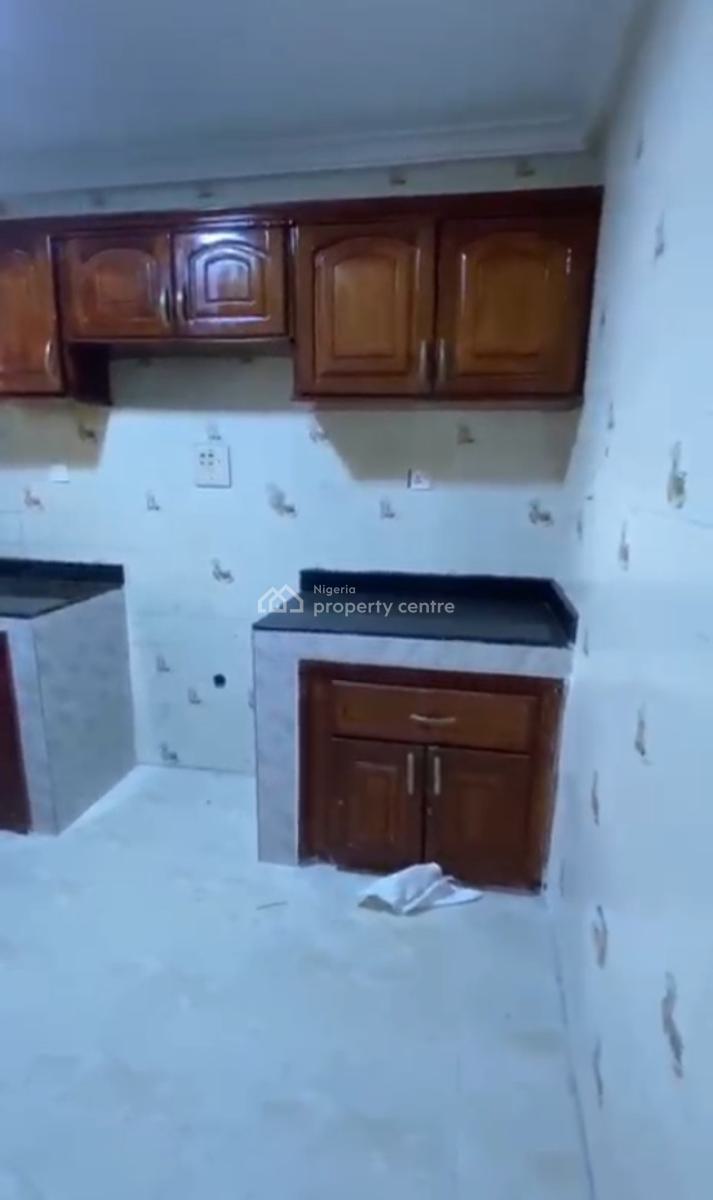 Spacious Three (3) Bedroom Apartment, Ikota Villa Estate, Ikota, Lekki, Lagos, Flat / Apartment for Rent