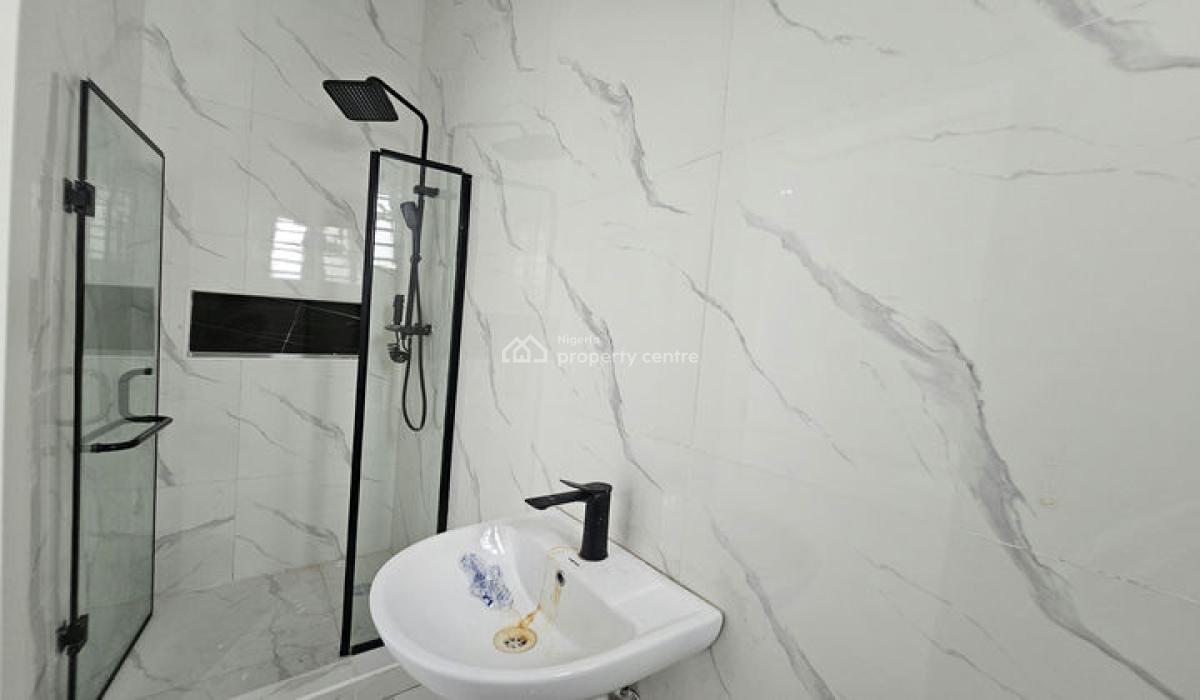 Luxury 5 Bedroom Detached House with Swimming Pool and Bq, General Paint, Ajah, Lagos, Detached Duplex for Sale