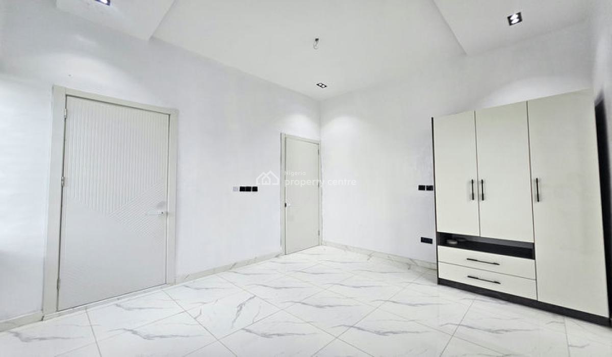 Luxury 5 Bedroom Detached House with Swimming Pool and Bq, General Paint, Ajah, Lagos, Detached Duplex for Sale