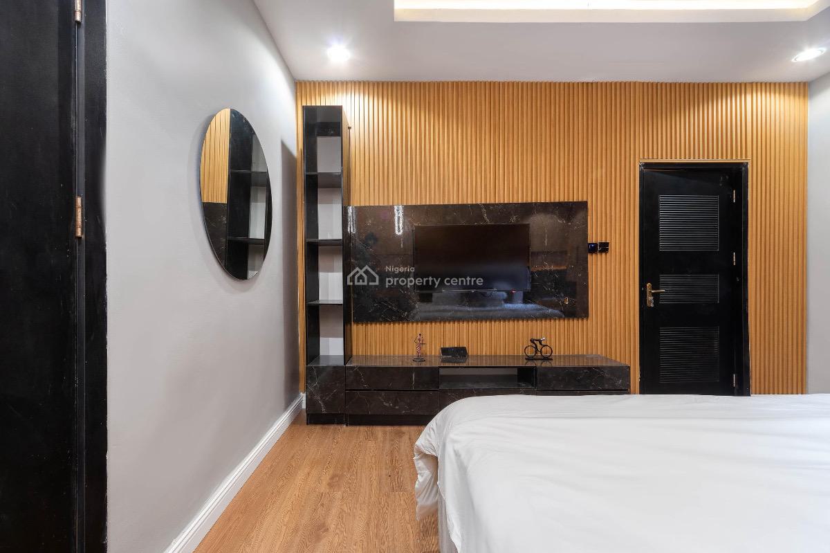 Brand New Luxury 3 Bedroom Apartment with Swimming Pool, Ps5, & Balcony, Old Ikoyi, Ikoyi, Lagos, Flat / Apartment Short Let