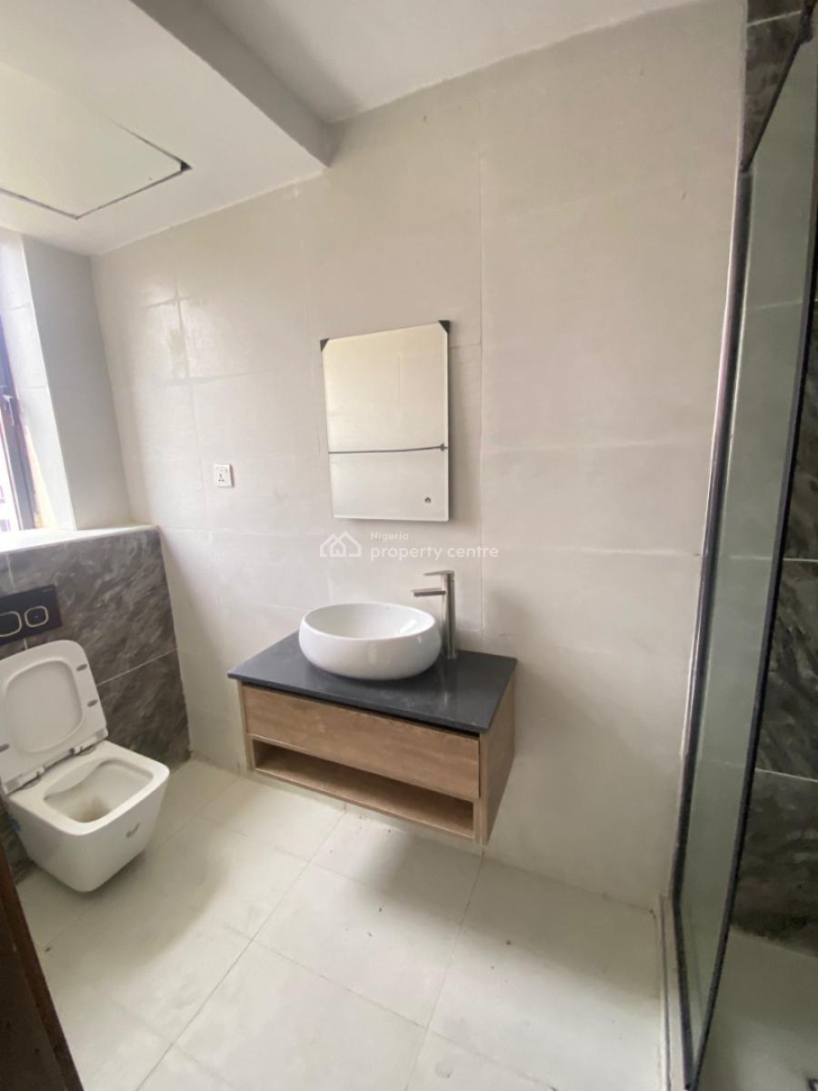 2 Bedroom Fully Serviced Apartment Available at Ikate, Ikate Lekki Lagos, Ikate, Lekki, Lagos, Flat / Apartment for Sale