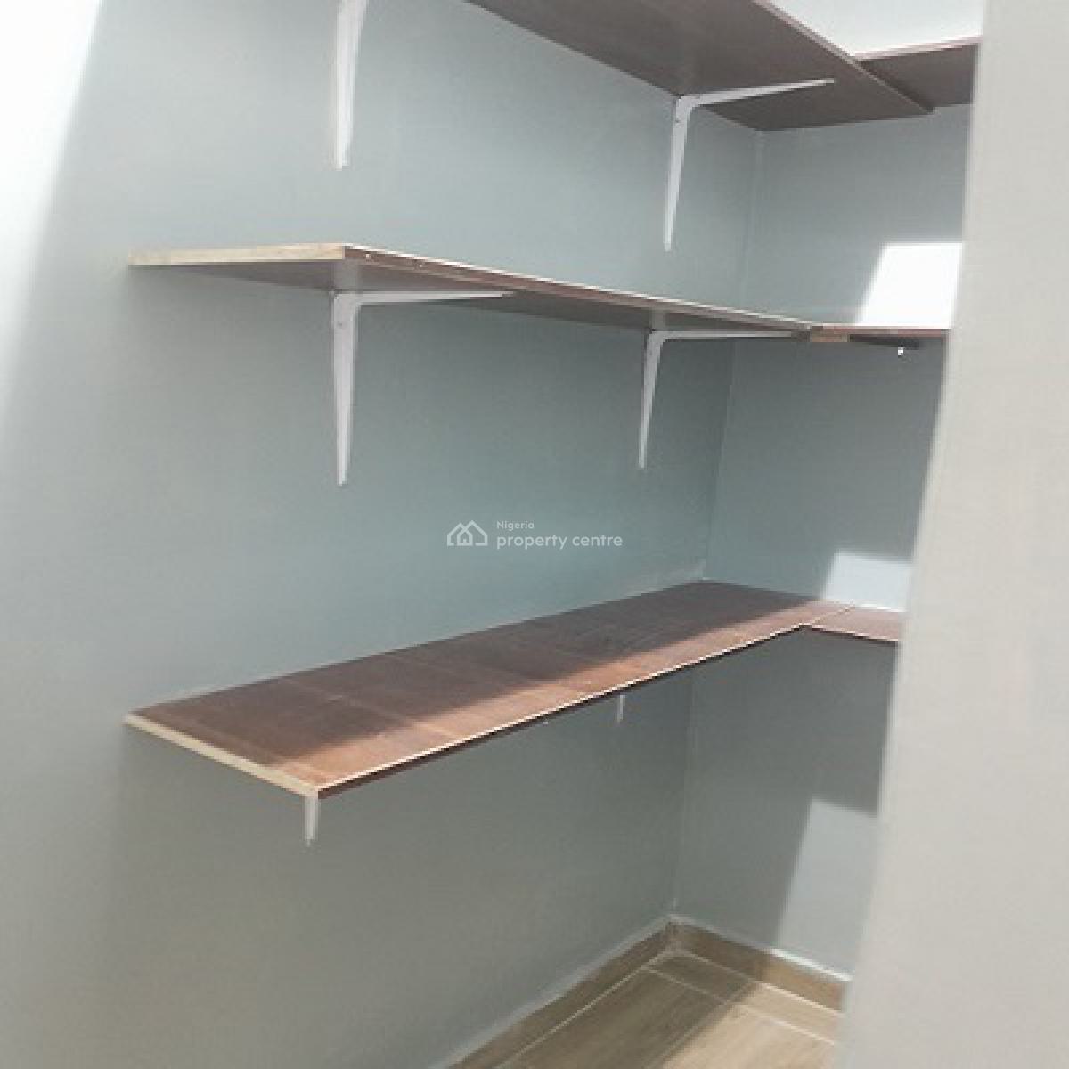 2-bedroom Flat, Oshodi, Denro-ishashi, Ojodu Berger, Ojodu, Lagos, Flat / Apartment for Rent