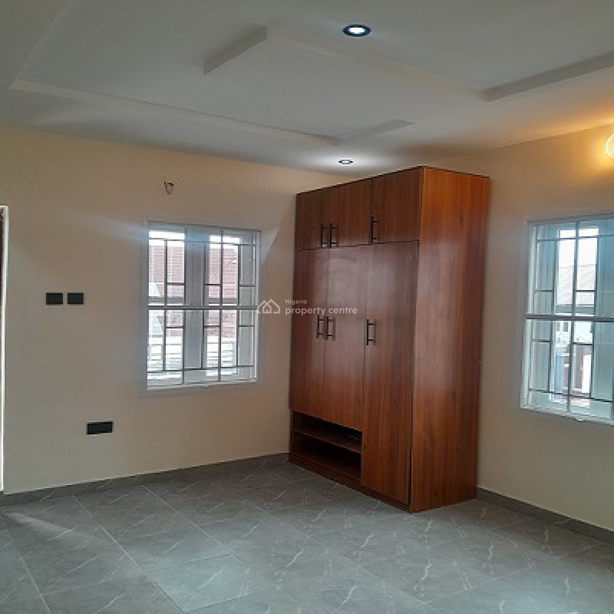 2-bedroom Flat, Oshodi, Denro-ishashi, Ojodu Berger, Ojodu, Lagos, Flat / Apartment for Rent