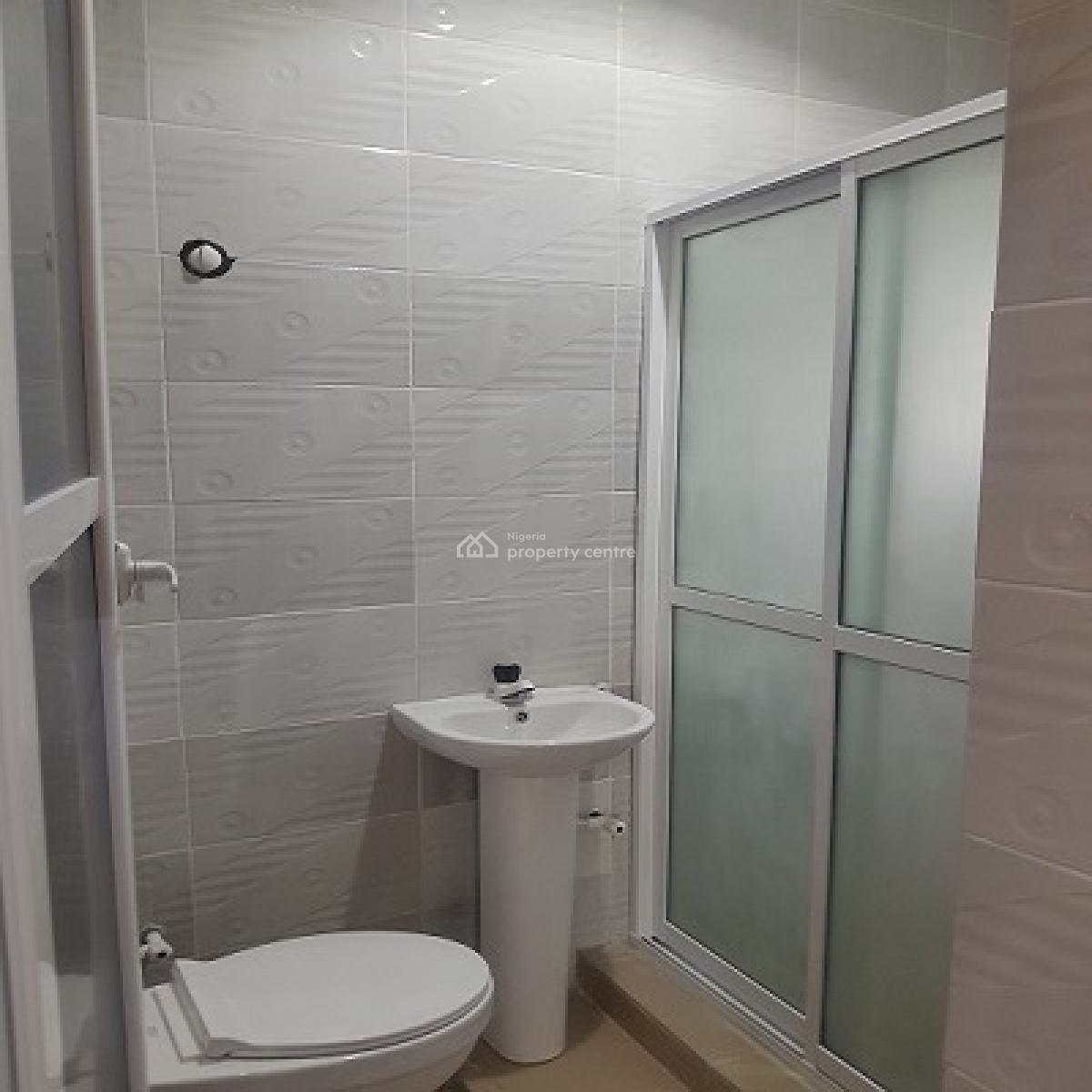 2-bedroom Flat, Oshodi, Denro-ishashi, Ojodu Berger, Ojodu, Lagos, Flat / Apartment for Rent